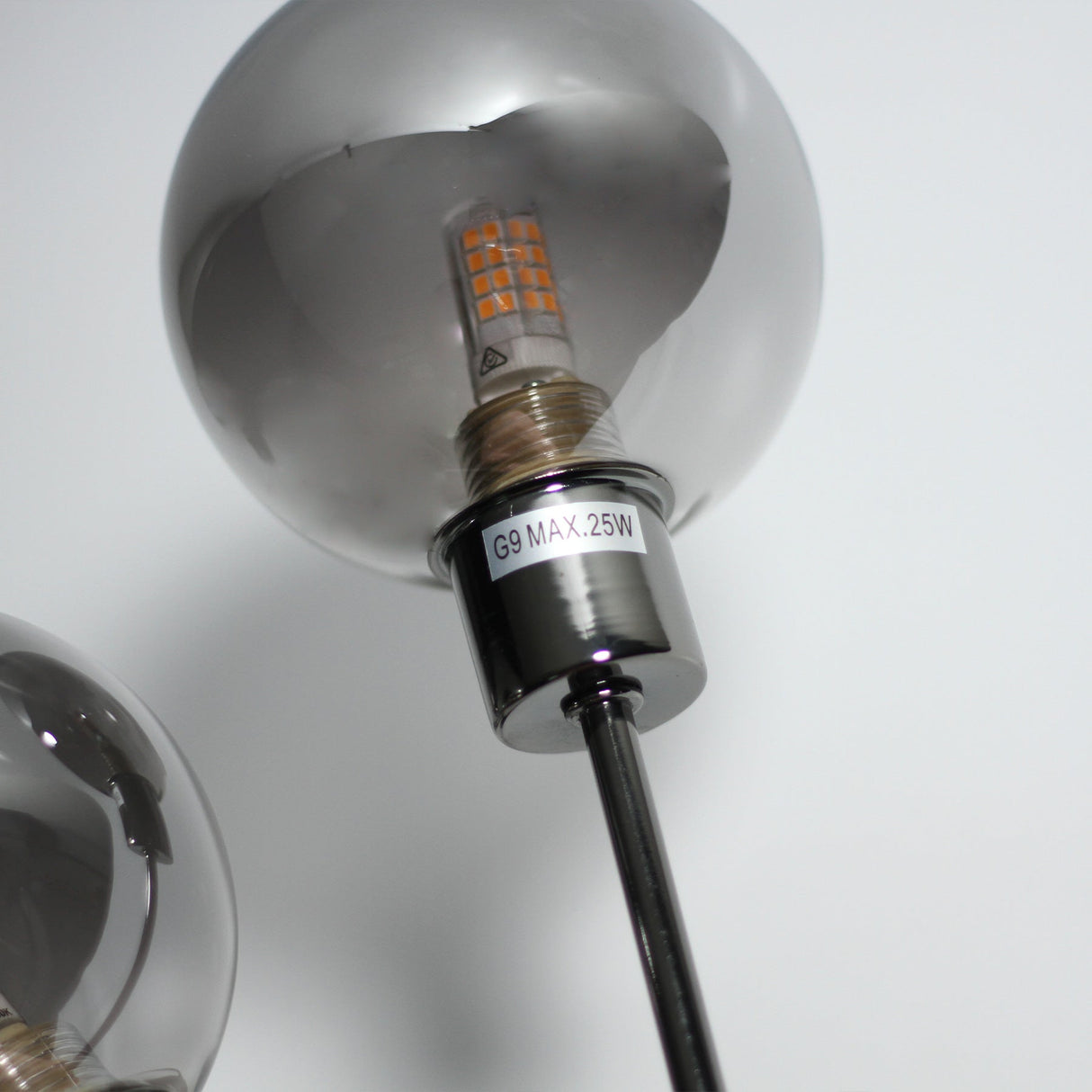 Grette Modern Black Chrome Table Light