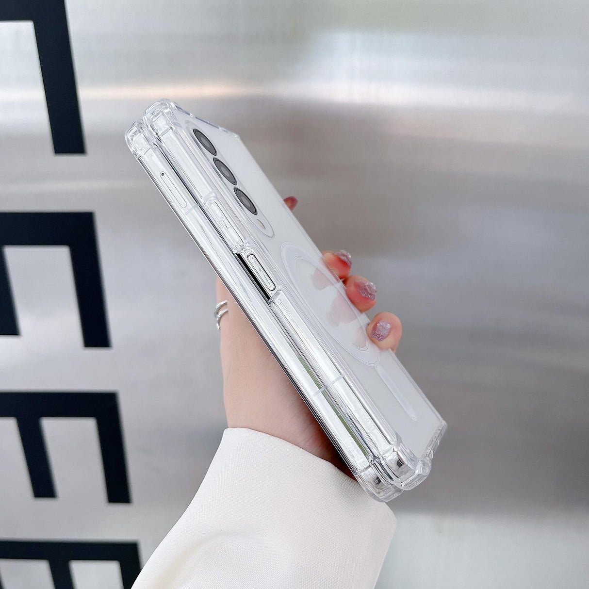 For Samsung Galaxy Z Fold4 5G Shockproof Magnetic Case - Slim & Durable