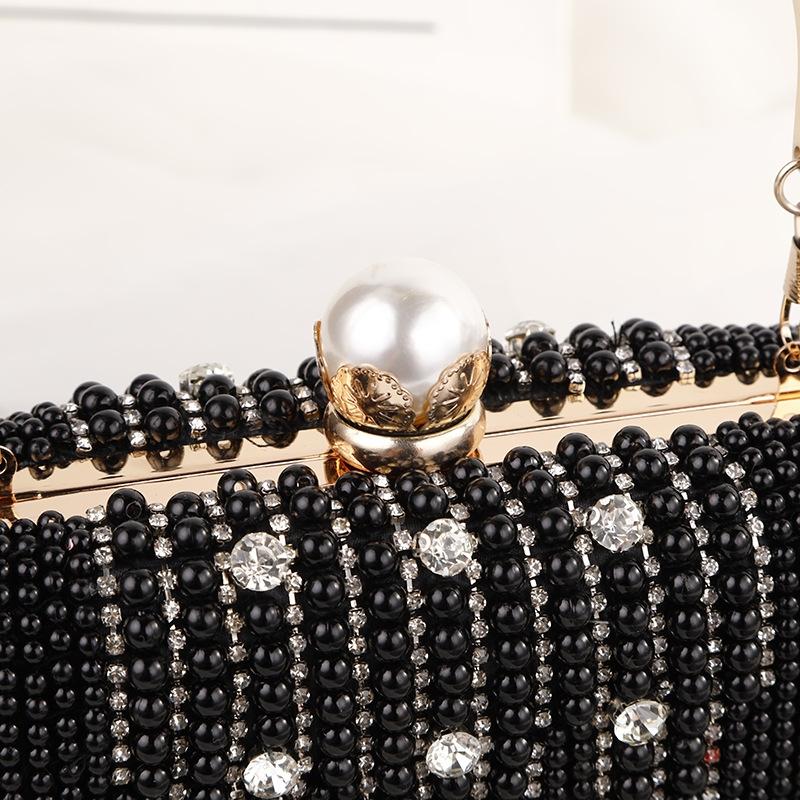 Rhinestone Evening Bag With Chain Strap