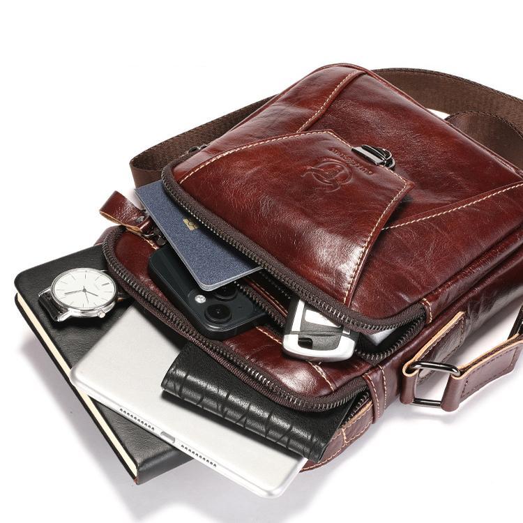 Large Capacity Retro Cowhide Shoulder Bag Brown