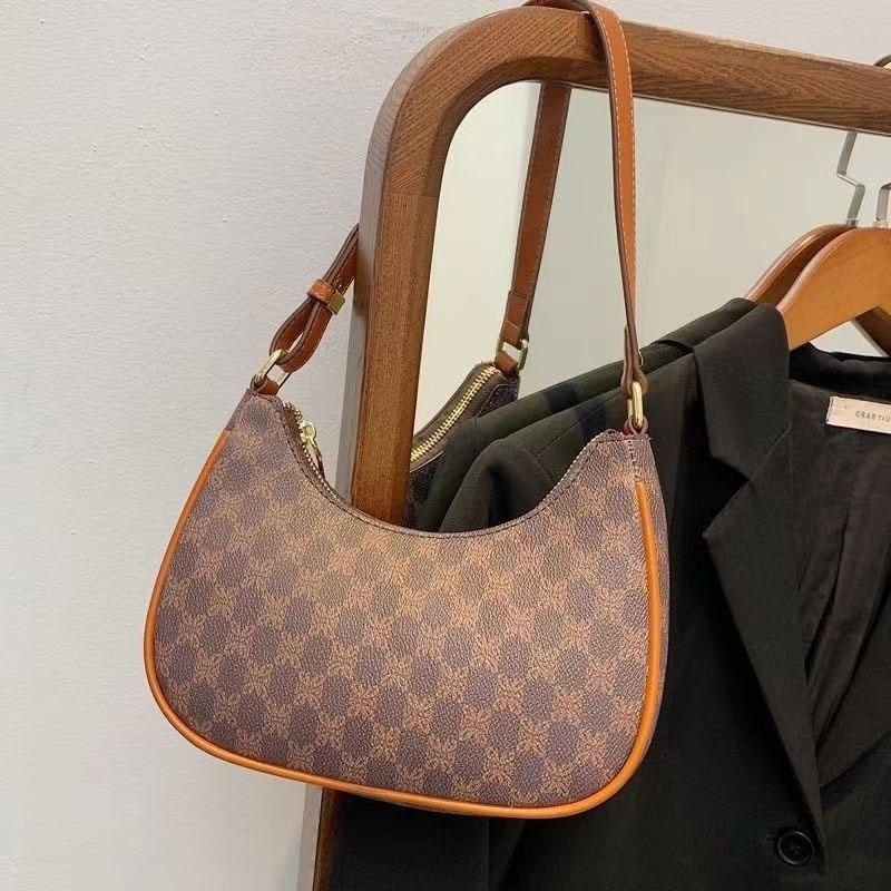 Versatile Pu Leather Tote Bag For Women - White