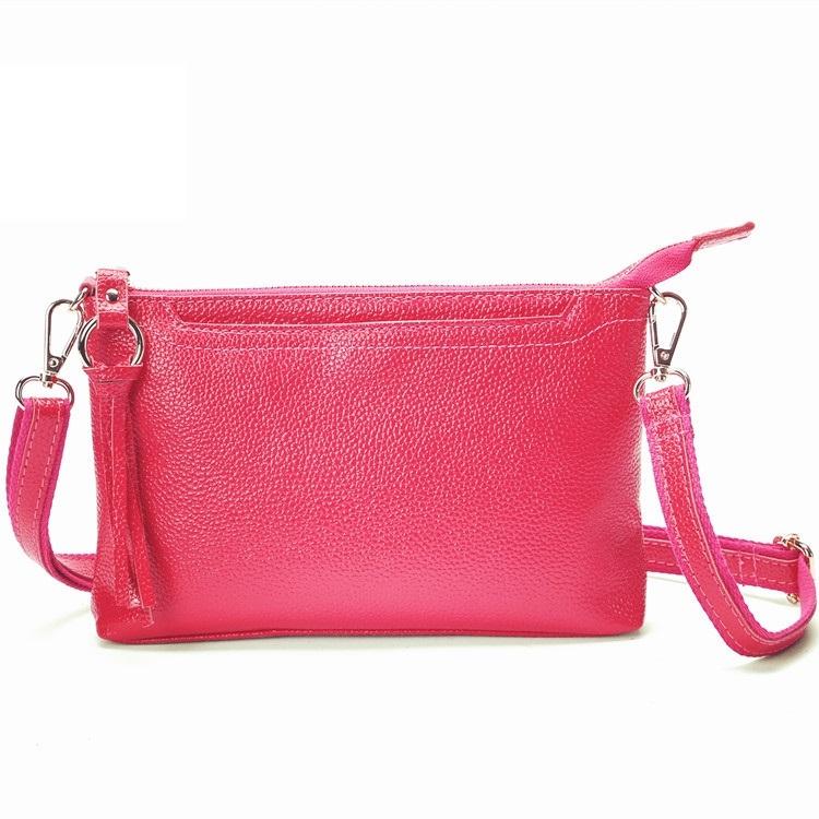 Large Capacity Tassel Shoulder Bag For Women - Red