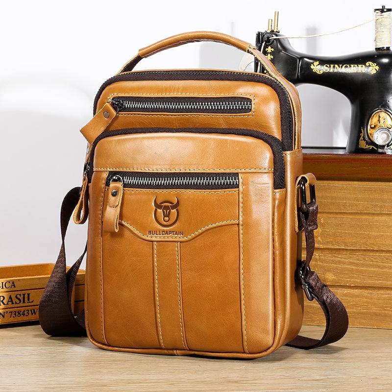 Large Capacity Retro Cowhide Crossbody Bag - Black