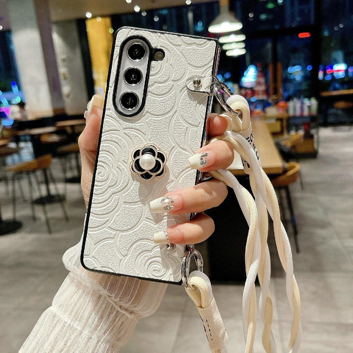 For Samsung Galaxy Z Fold4 5G Camellia Pattern Phone Case With Lanyard - White