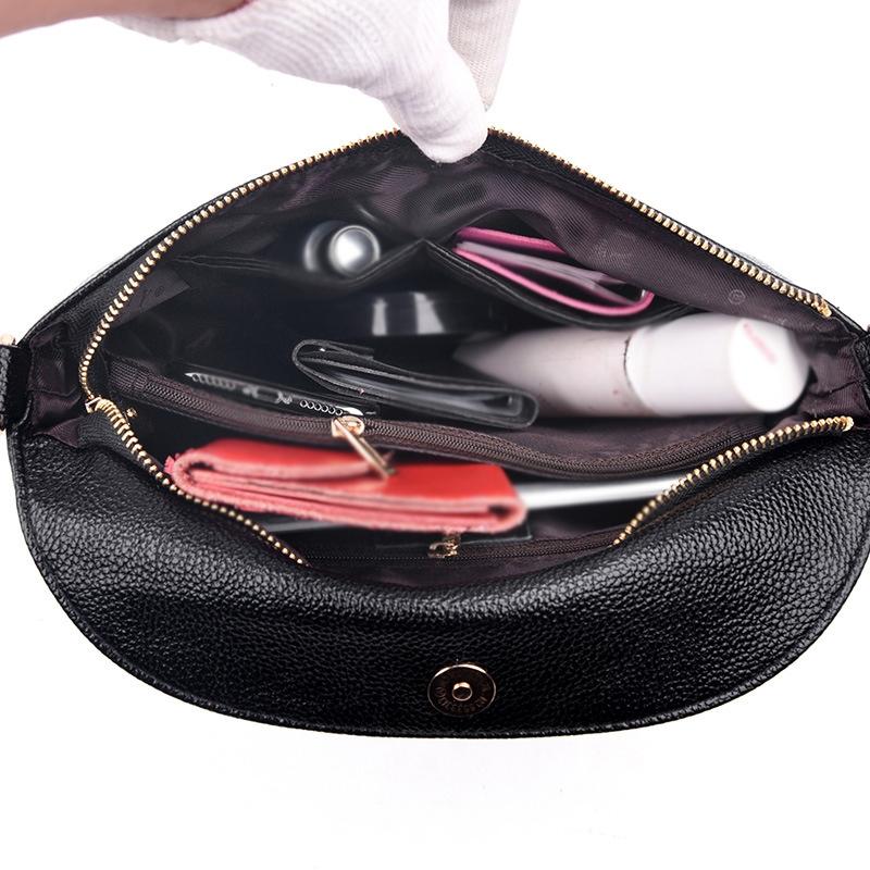Stylish Soft Leather Shoulder Bag - Black