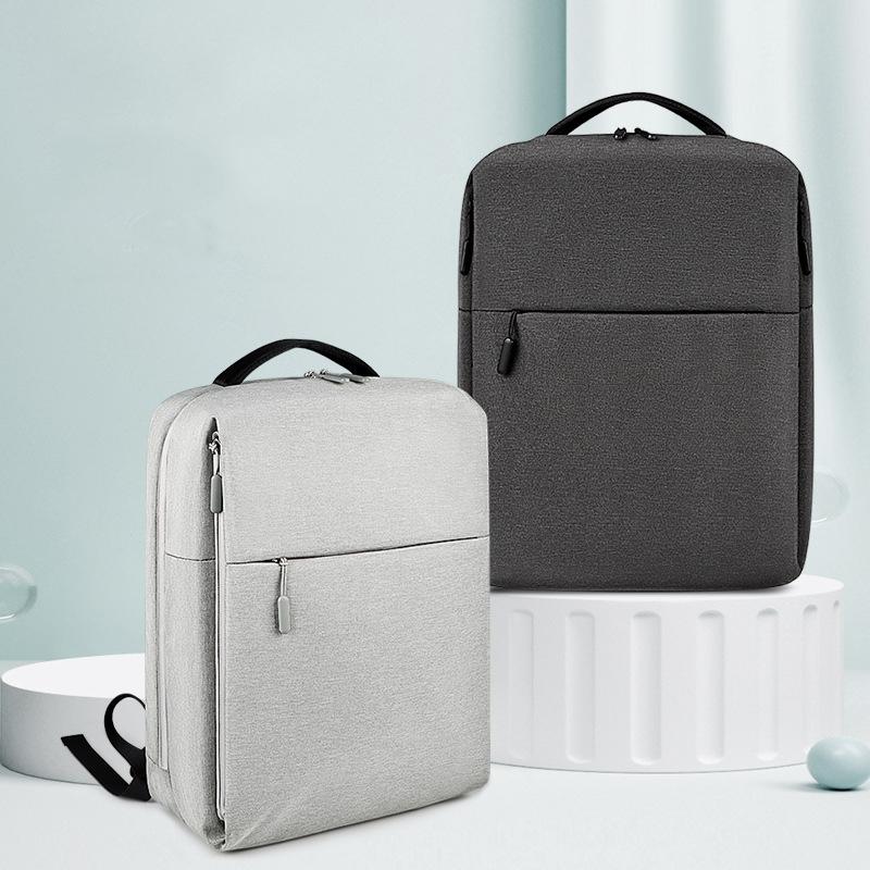 Spacious Laptop Bag for Professionals - Large Capacity - Elegant Gray