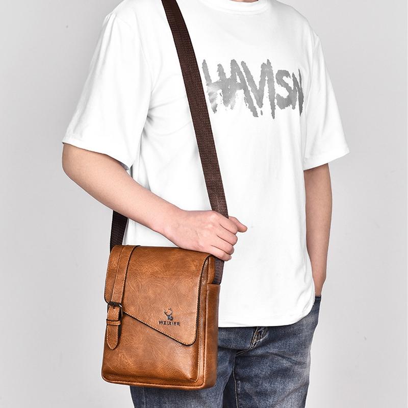 Retro Crossbody Messenger Bag Large Capacity - Light Brown
