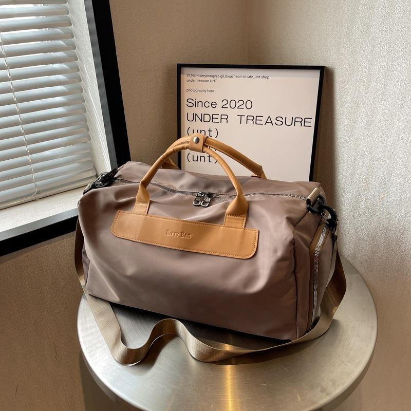 Large Sports Bag with Separate Shoe Compartment - Black