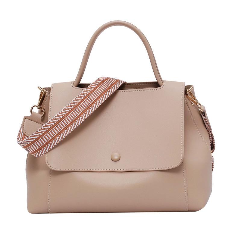 Versatile Autumn / Winter Shoulder Bag For Women - Brown
