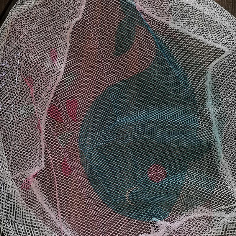 18-inch Cartoon Children's Electric Fan with All-inclusive Mesh Protection Net and Anti-pinch Hand Cover - Sun Flower