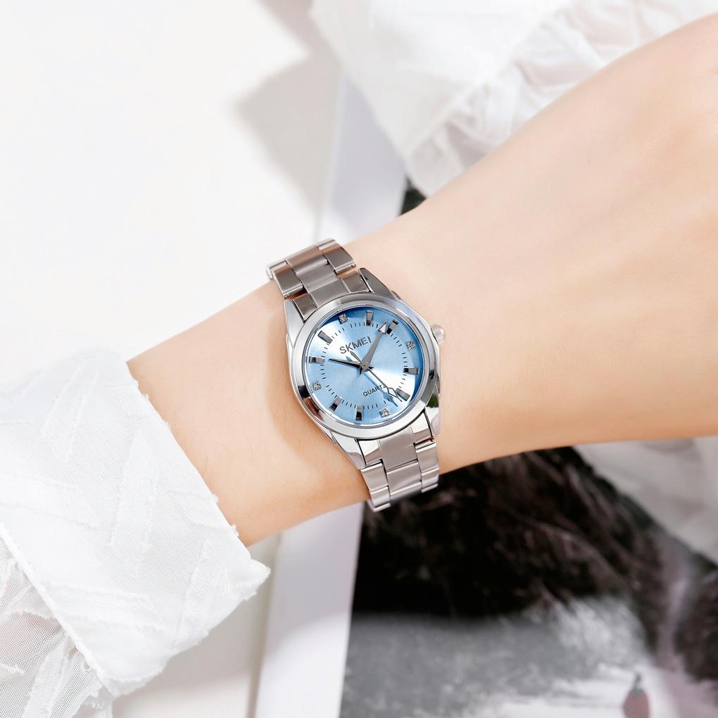 Waterproof Quartz Women Watch with Rhinestone Steel Strap - Delicate and Creative - White