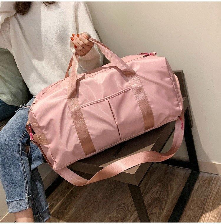 Yoga and Sports Gym Bag - Lightweight Nylon - Pink