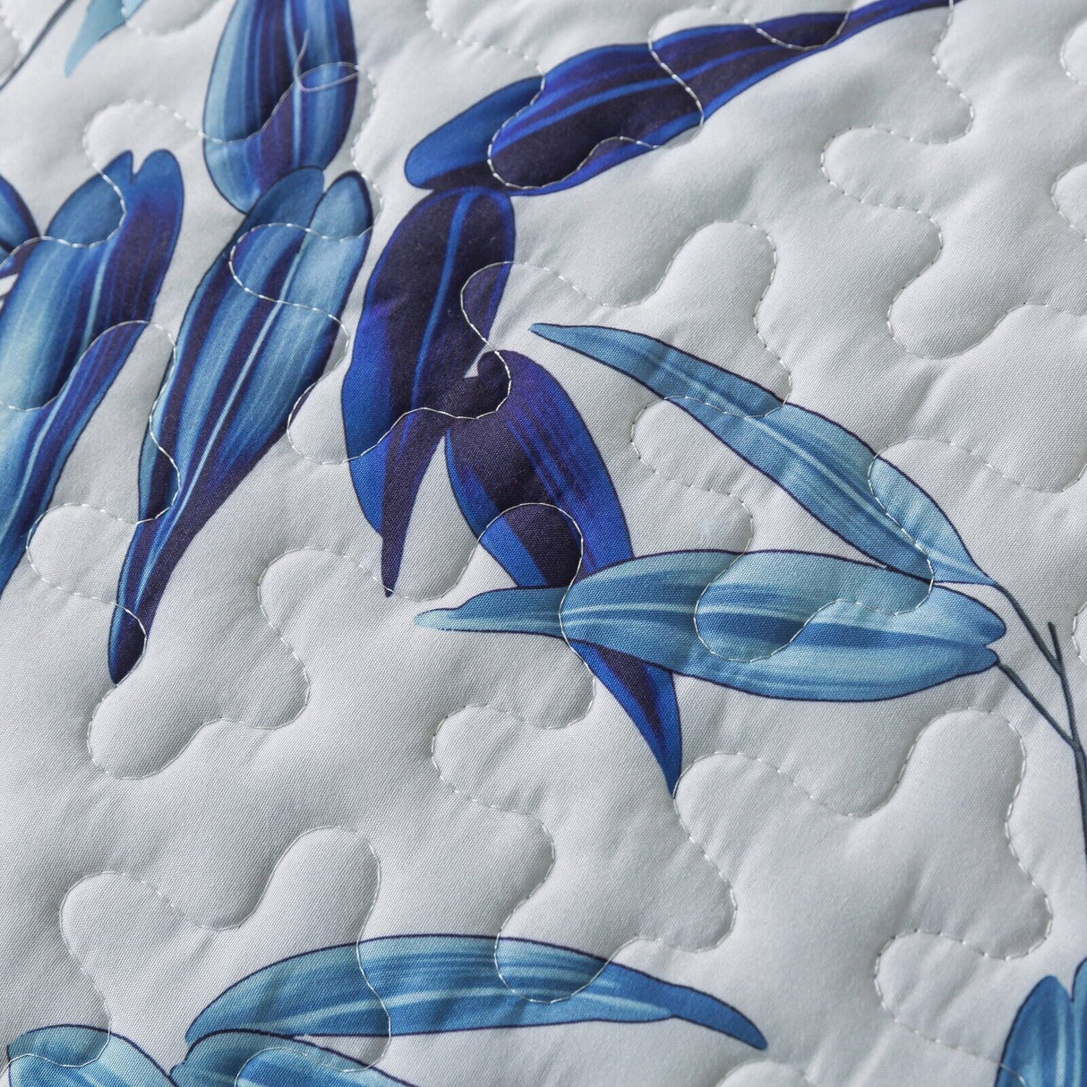 Ornate Vintage Lace purple blue3 Pc Bedspread & Pillow Cover Set