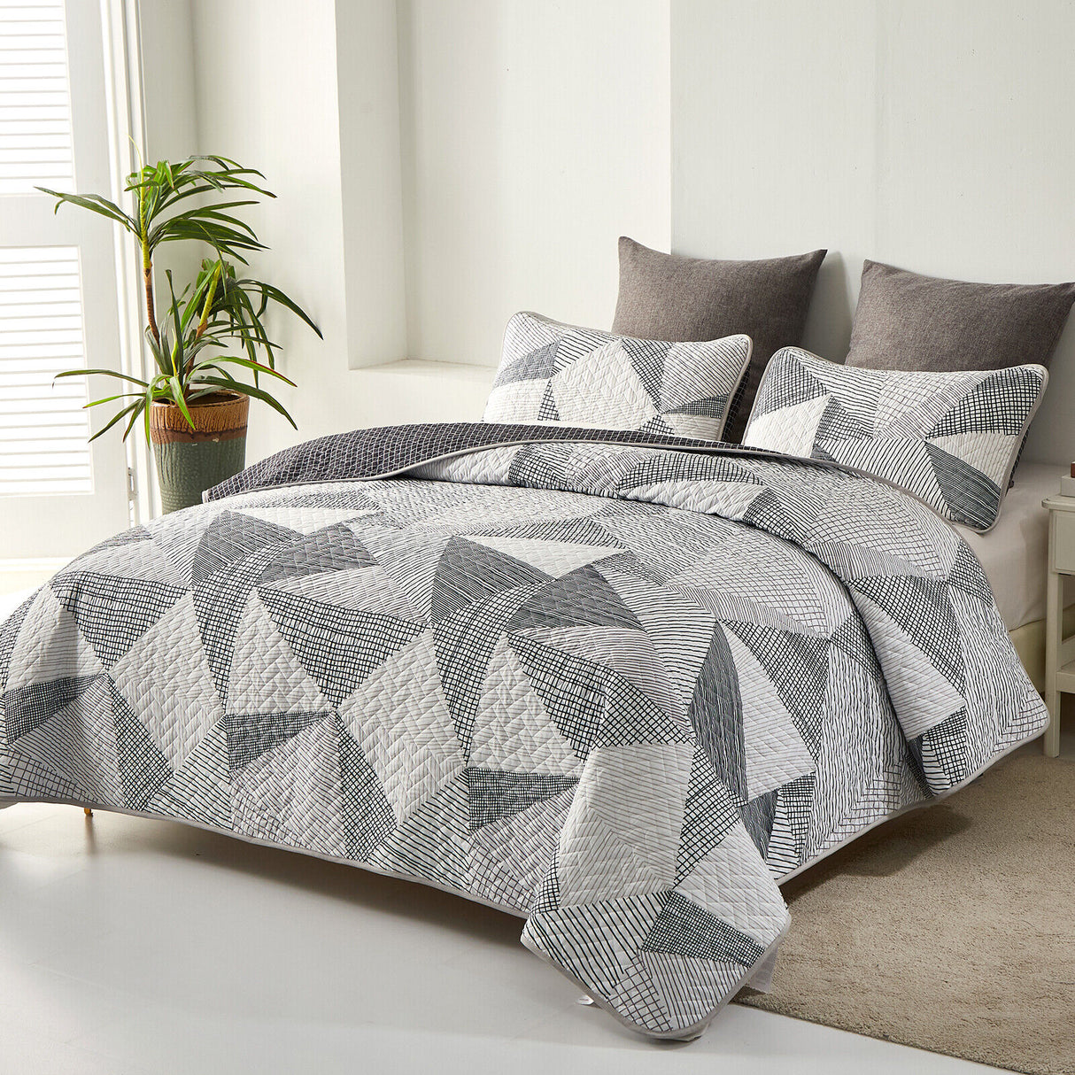 Charming urban pattern 3 Pc Bedspread & Pillow Cover Set