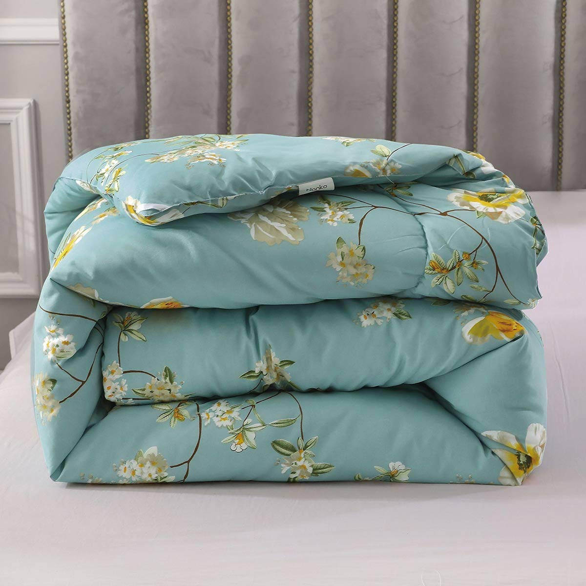 Floral Soft Comforter Set, Queen/King Size, Quilted Bedding for All Seasons