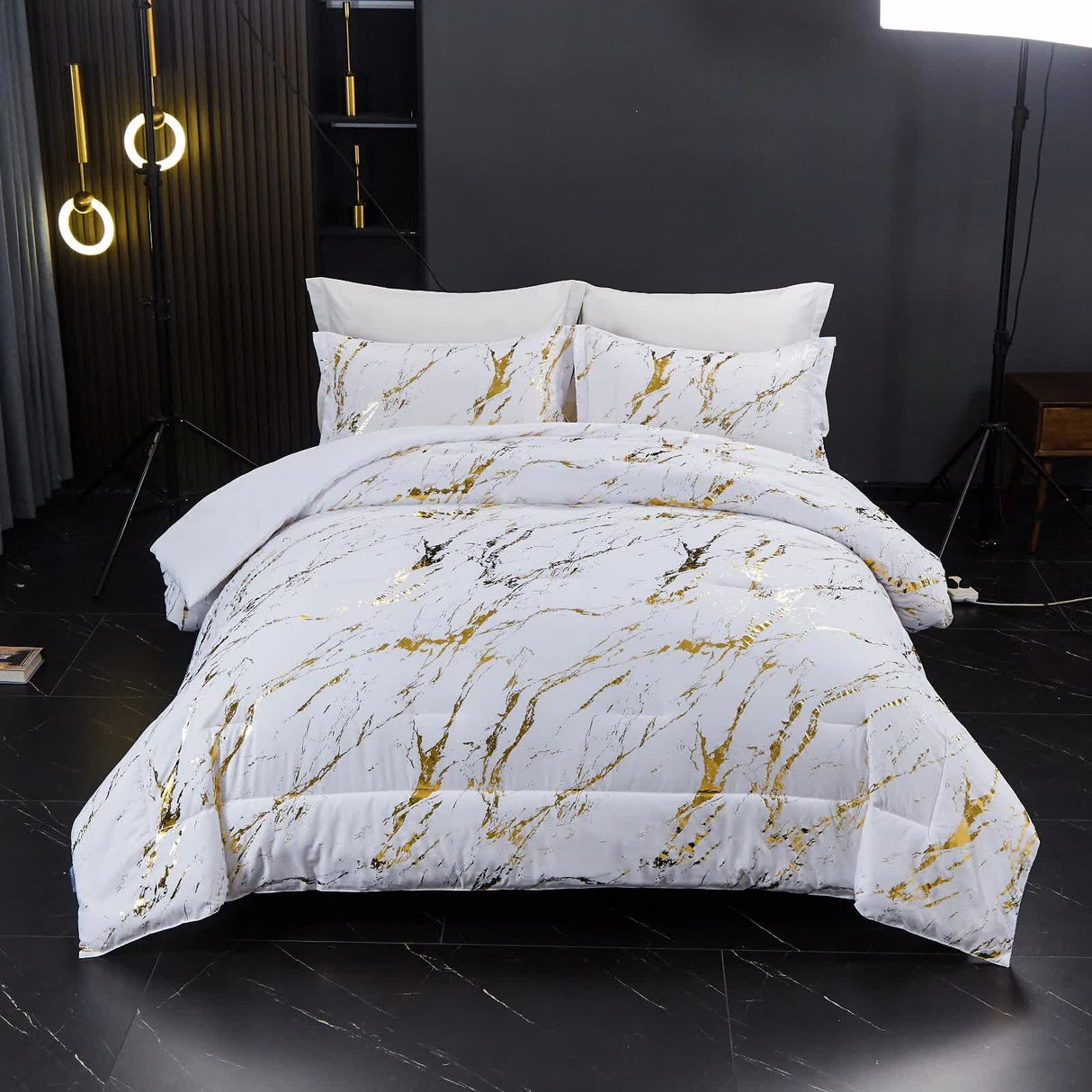 Cloud Rest Bedding Collection ??Minimal 3??iece Comforter