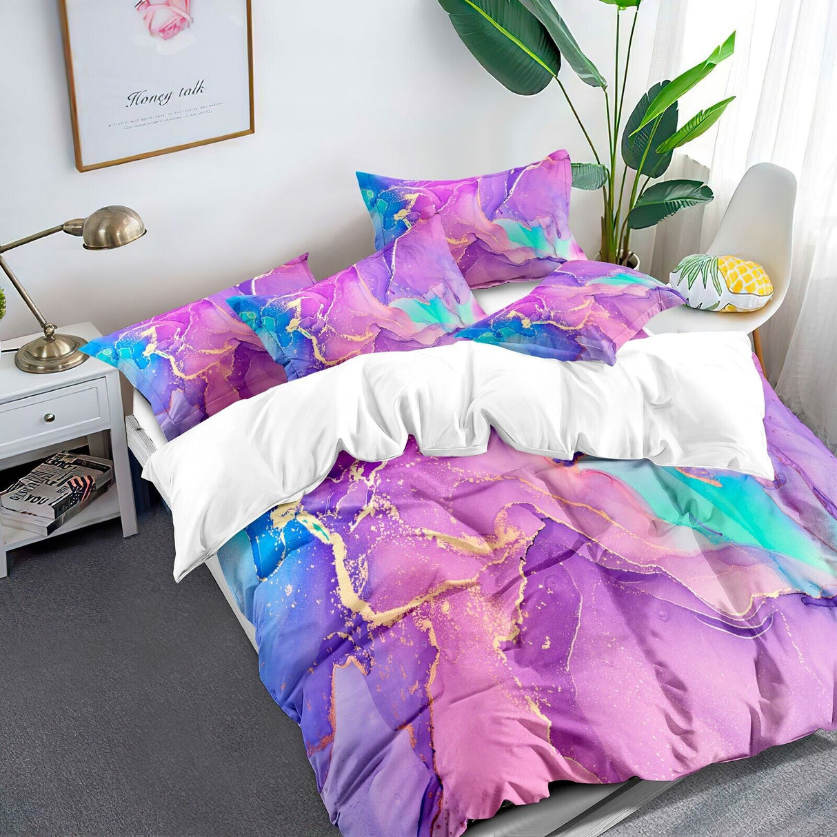 Elegant Marble Quilt Set, Queen Size, Soft & Cozy Microfiber Bedding