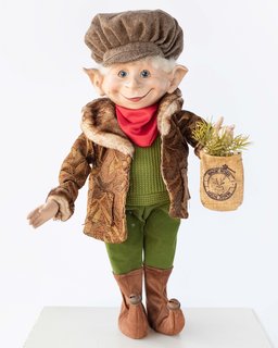 Parrish the Reindeer Caretaker 45cm
