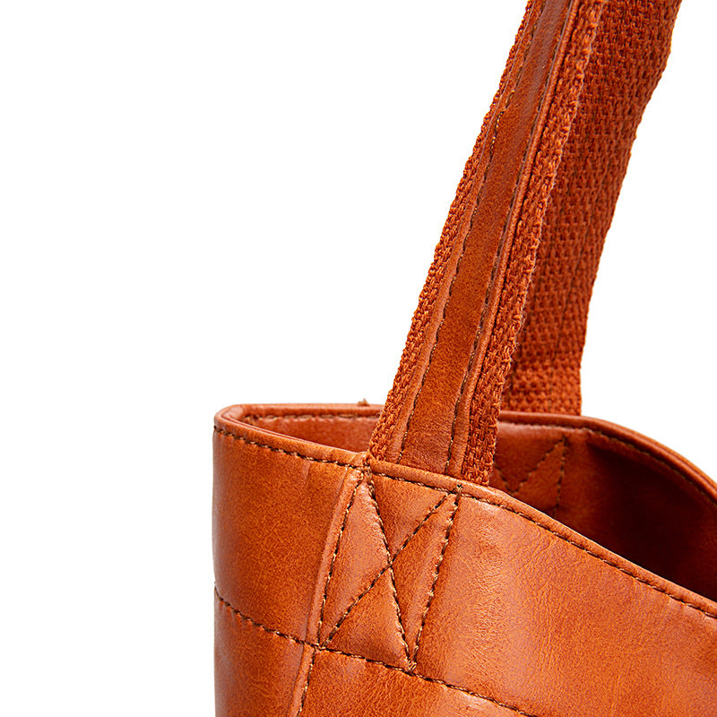 Vintage PU Leather Tote Bag - Stylish and Spacious Everyday Shoulder Bag (Brown)