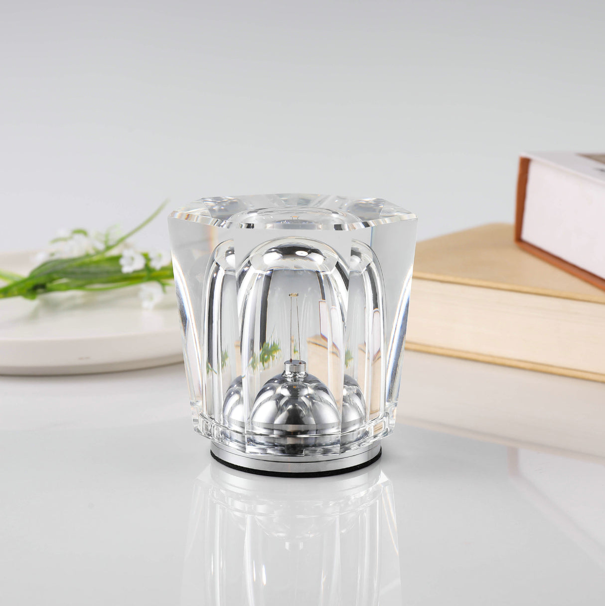 Crystal LED Table Lamp with Starburst Effect, Rechargeable and Portable Design,Type A 90mm (H) × 82mm (W)