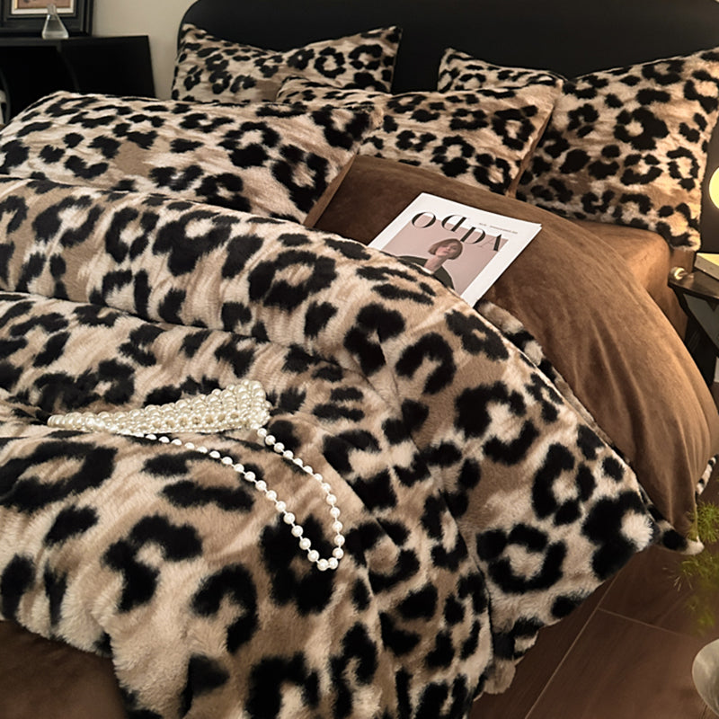 Brown leopard-print Luxury Winter Faux Rabbit Fur Bedding Set - 4-Piece Melange Style Plush Set for 1.8m Beds (200x230cm Duvet Cover)