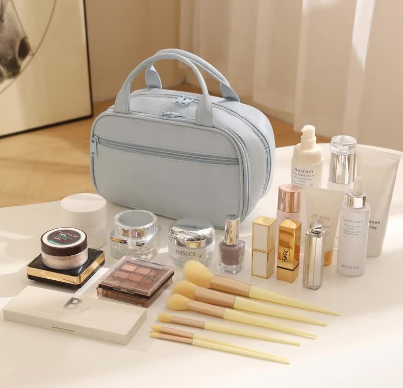 Blue Premium PU Leather Portable Makeup Bag - Large Capacity Waterproof Travel Cosmetic Organizer(Cosmetics are shooting props, not included)