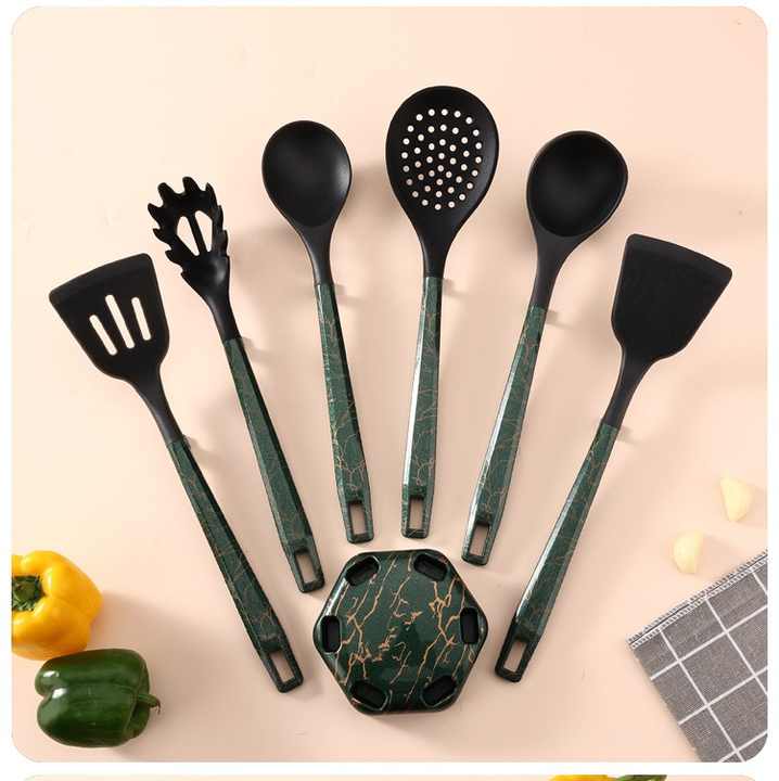 White And Black Set High-Temperature Resistant 7-Piece Silicone Kitchen Utensils Set ??Non-Stick Cooking Tools, Food-Grade Silicone, Heat-Resistant Spatulas, and Spoons for Non-Stick Pans