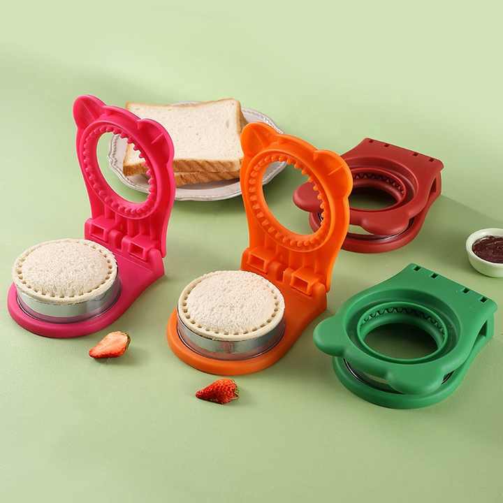 3 Pcs Rose Red Round Sandwich Sealer & Cutter - Safe Hand Guard Design, DIY Pocket Bread Mold