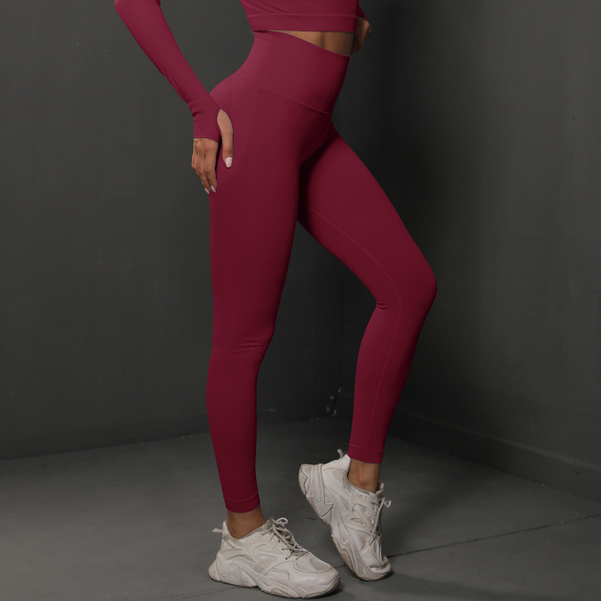 Size M Claret Red Seamless High-Waisted Yoga Pants for Women - Lift Workout Leggings for Running, Gym, and Fitness