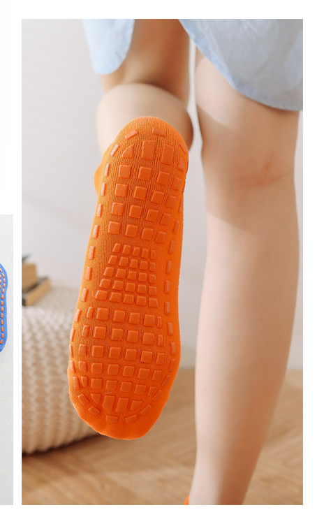 Ten Pairs Of Green Kids Non-Slip Trampoline Socks  for Playground Early Education and Yoga Unisex Anti-Skid Floor Socks for 1-5 Years