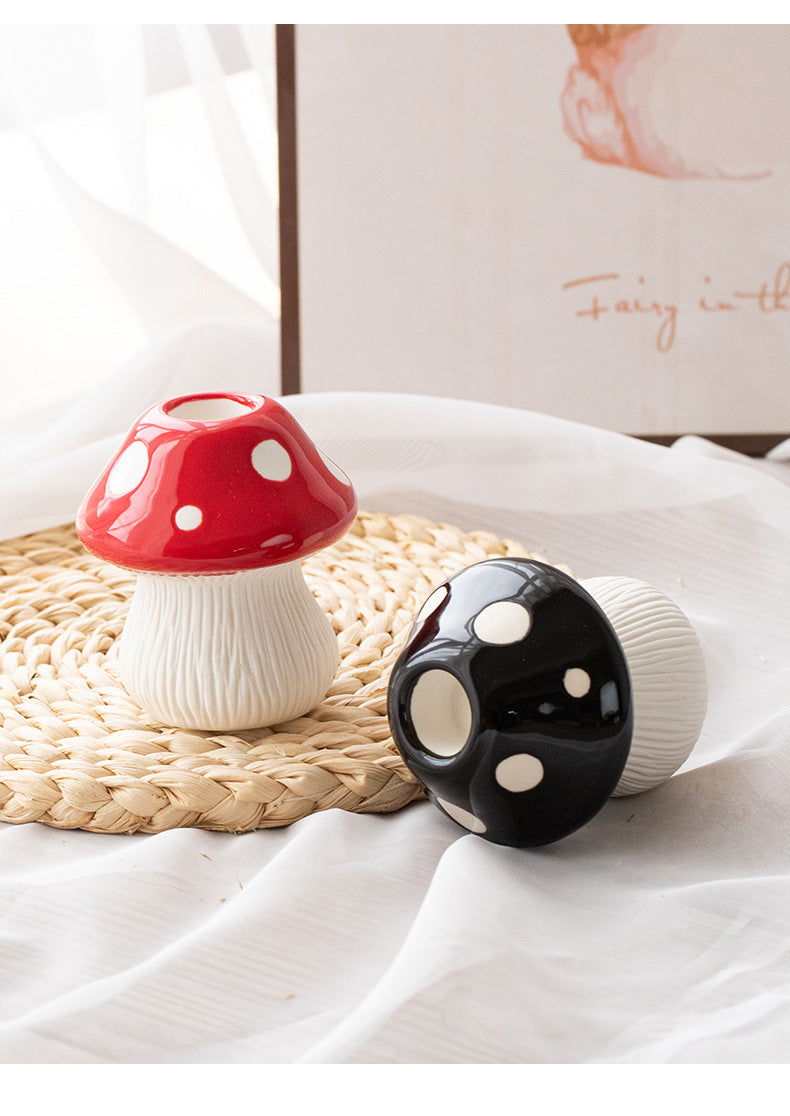Middle Size Red Whimsical Ceramic Mushroom Vase - Decorative Floral & Hydroponic Planter
