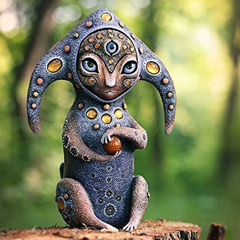 3PCS Two Eyes Fantasy Three-Eyed Alien Figurine Set - 3 Piece Resin Sculptures for Home & Garden Decor