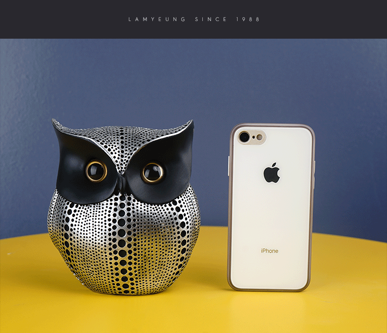 White Gold resin owl statue - modern perforated design for living room TV cabinet and entryway decoration