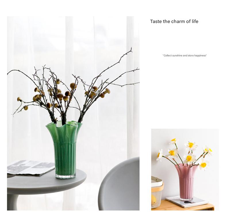 Nordic-Style Glass Vase - Elegant Fluted Flower Vase for Home Decor(Transparent)