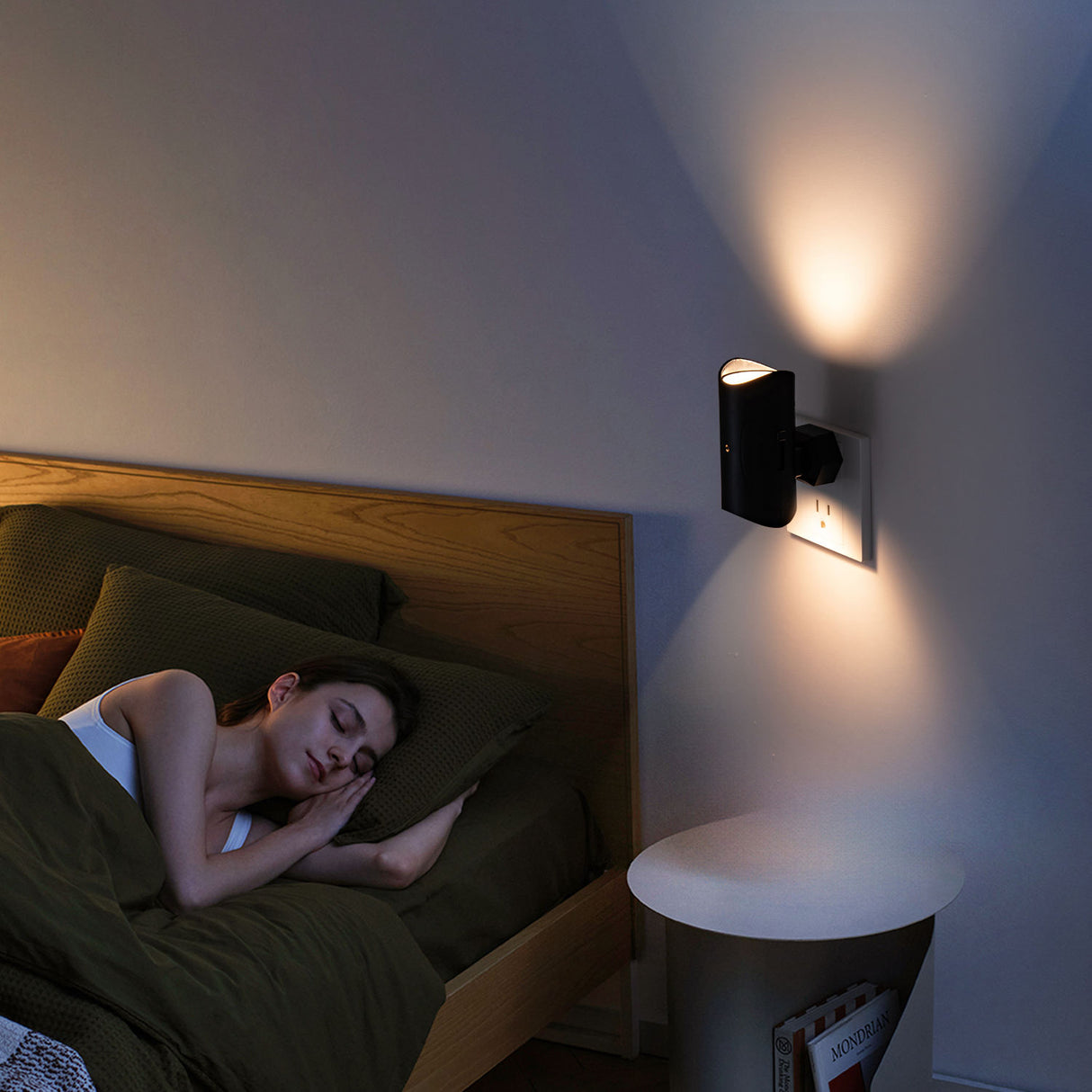 Energy Saving Plug-in LED Nightlight - Smooth Dimming, Auto Sensor