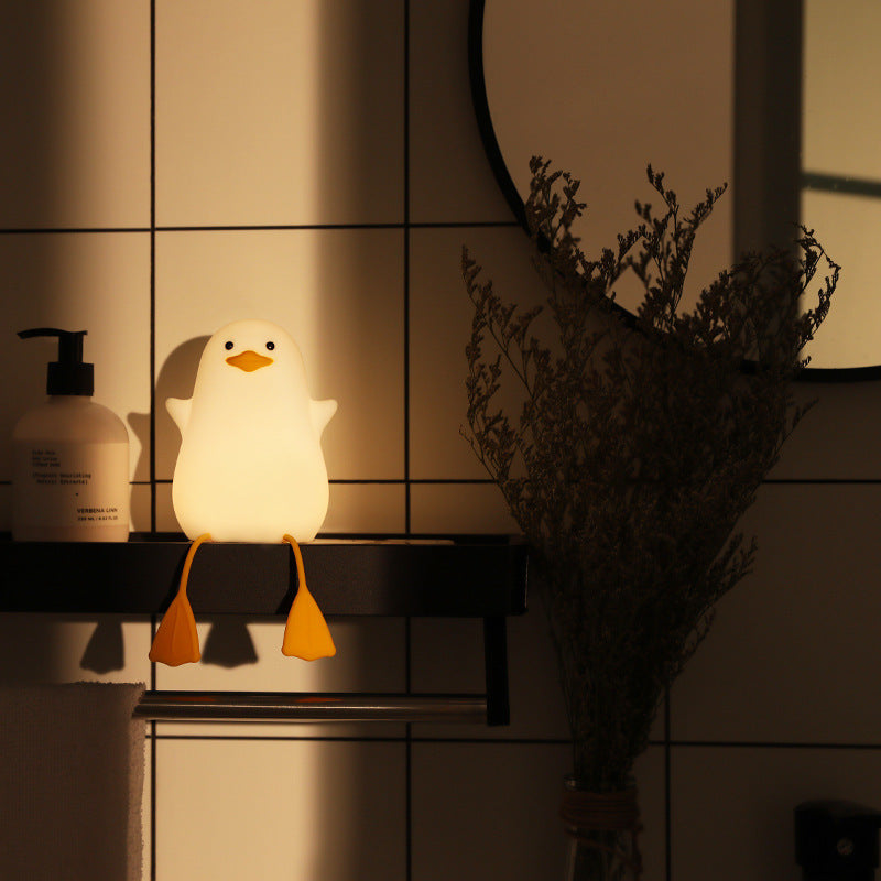 Cute Gull Silicone Night Light - Tap Control, USB Rechargeable, Kids Bedroom (Warm light three-speed yellow mouth)