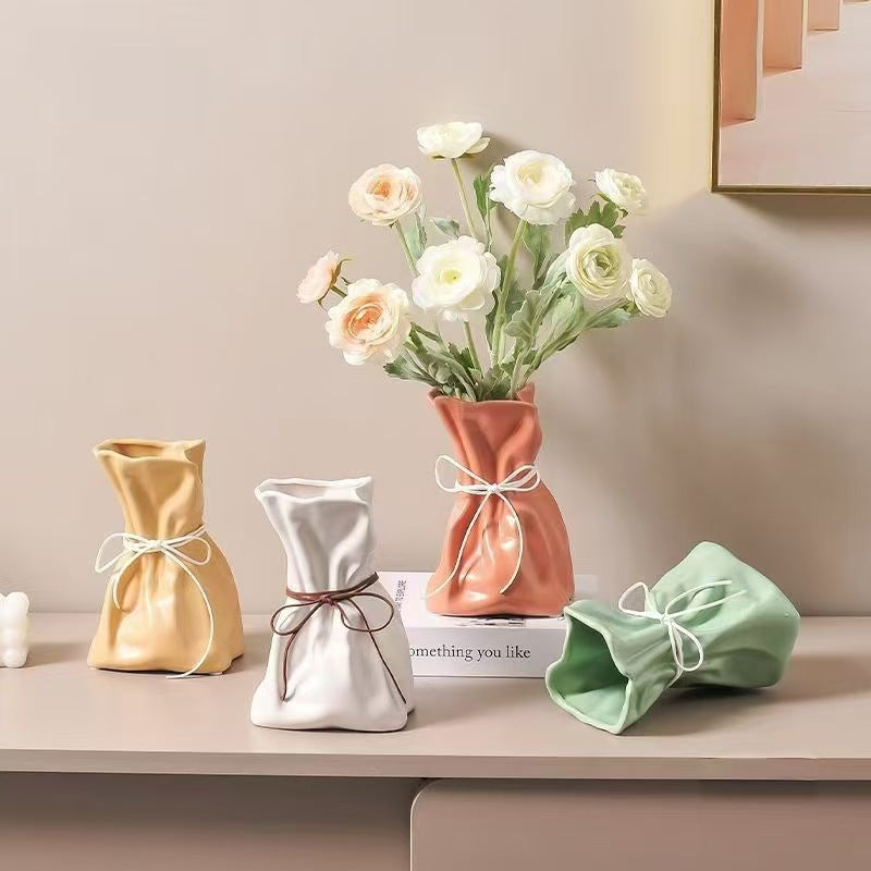 Yellow And White Chic Money Bag Inspired Vase - Modern Resin Decorative Flower Holder & Tabletop Accent(Use the mobile phone as a reference for size)