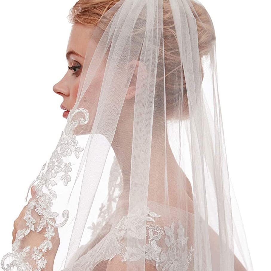 White Elegant Short Bridal Veil - Single Tier with Delicate Lace Applique Edge - Wedding Hair Accessory