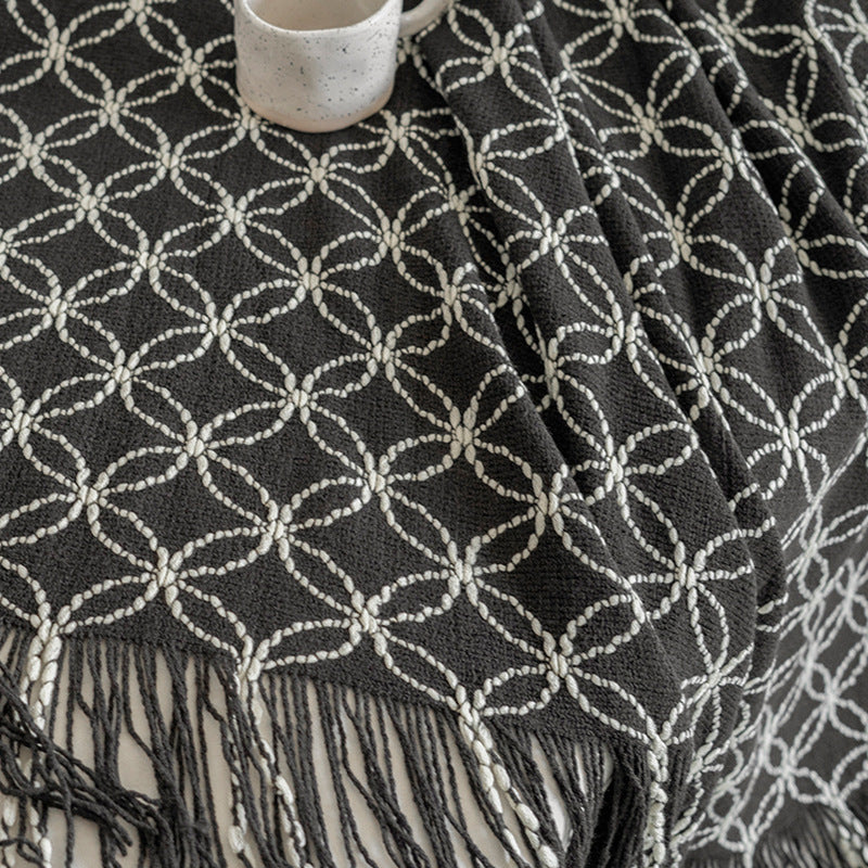 Dark Green Cozy Geometric Knitted Throw Blanket with Tassels - Soft Acrylic Decorative Sofa & Bed Cover, 130x180cm