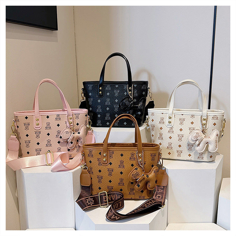 Chic Print Tote Bag with Bear Charm - Versatile Handbag & Crossbody(black)