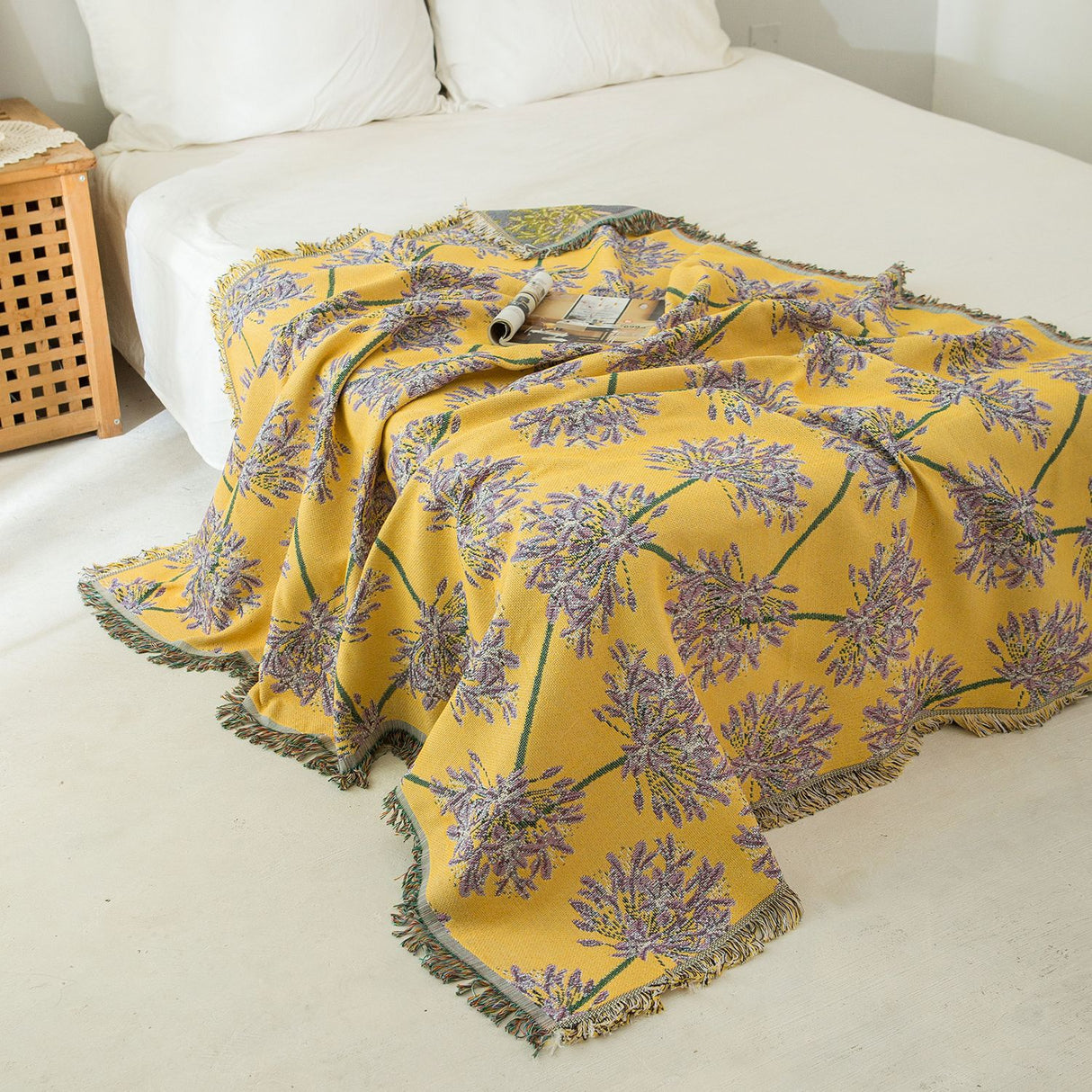 Yellow & Purple Floral Woven Throw Blanket - Chic Botanical Print with Tassels, Cotton Blend Sofa & Bed Cover