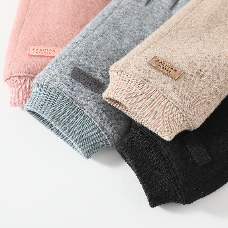 Black Elegant Women's Wool Blend Winter Gloves - Cozy Fleece-Lined Touchscreen Warmth