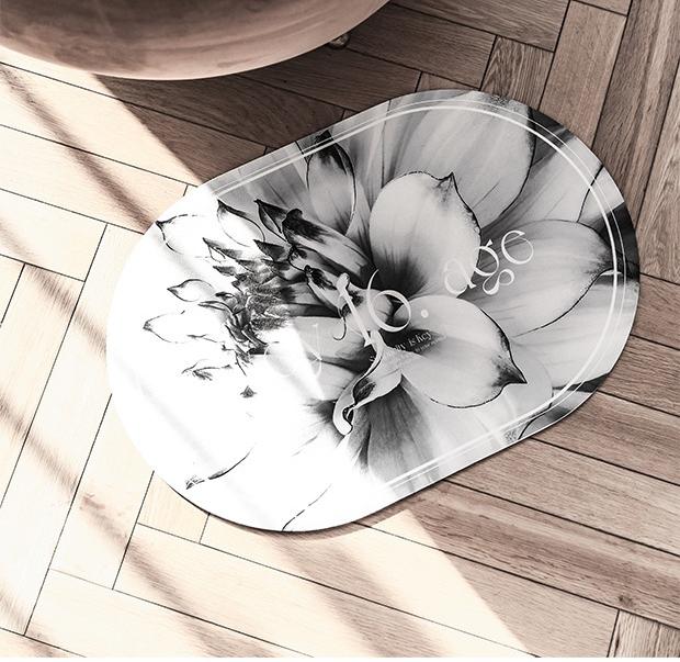 Elegant Floral Print Absorbent Floor Mat - Quick Dry, Non-Slip, Easy Clean Bathroom & Entryway Rug(Water lilies on white background)