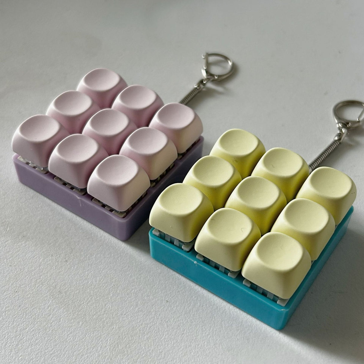 2-Pack Light Yellow Mechanical 9-Keyboard Fingertip Toy Keychain - Key Pressure Relief, PVC Fingertip Toy