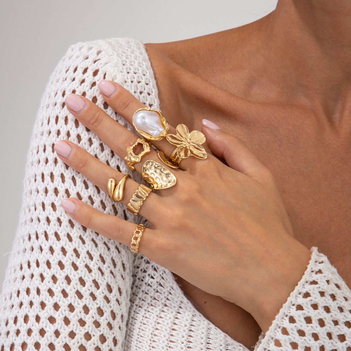 7-Piece Gold Liquid Lava Flower Stacking Open Rings Set with Imitation Pearls & Geometric Dripping Oil - Hollow Joint Knuckle Ring for Women