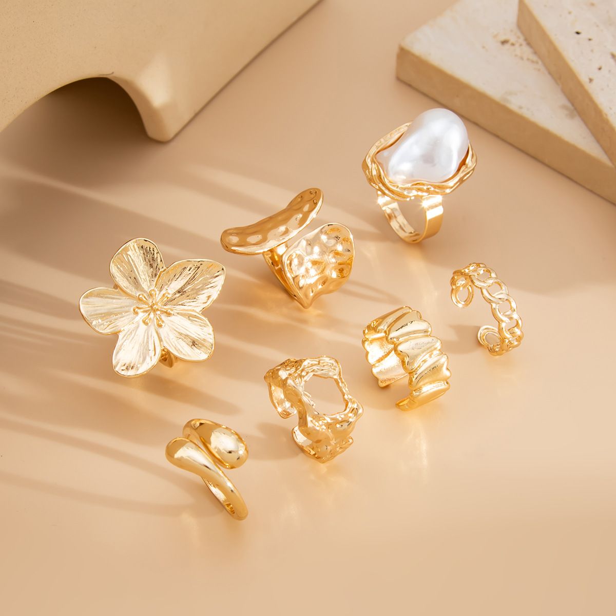 7-Piece Gold Liquid Lava Flower Stacking Open Rings Set with Imitation Pearls & Geometric Dripping Oil - Hollow Joint Knuckle Ring for Women