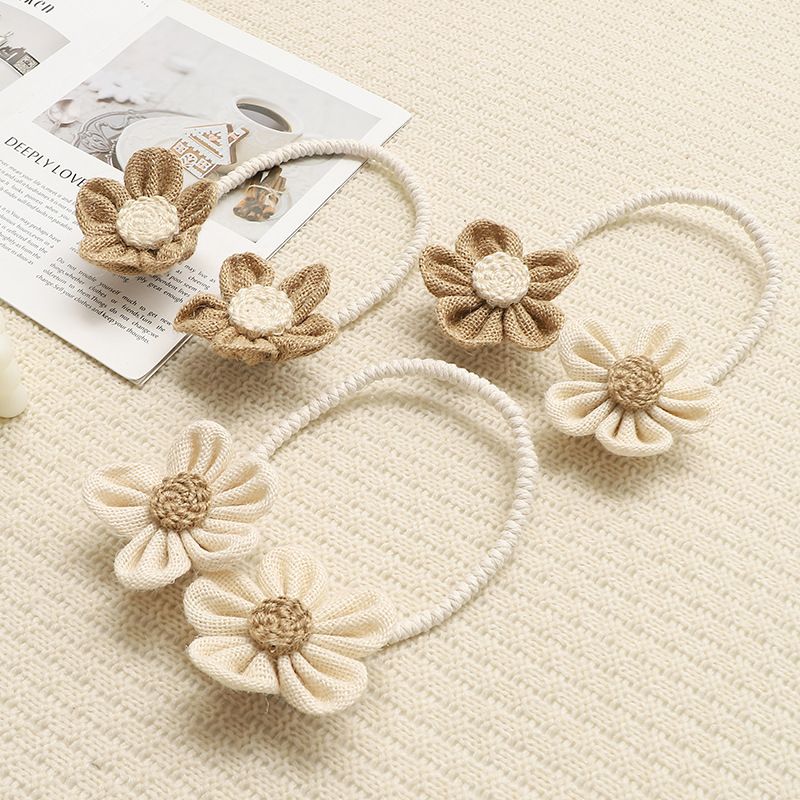 Beige Rustic Flower Curtain Tiebacks Set of 2, Handcrafted Fabric Daisy Curtain Holdbacks, No Drill Flexible Curtain Rope Buckles, Farmhouse Curtain Accessories for Sheer and Blackout Curtains