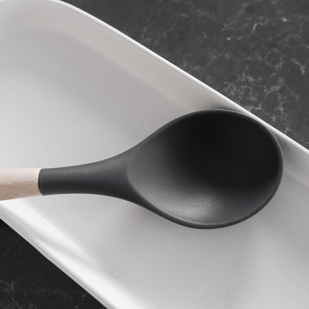 Beechwood & silicone spoon charcoal