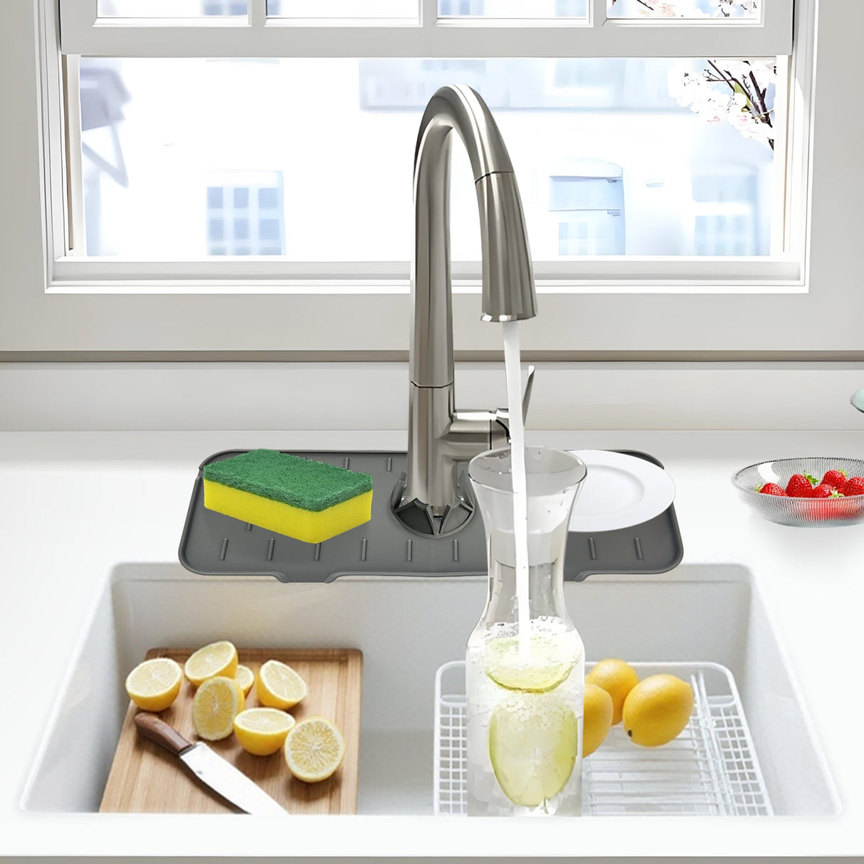 SINK FAUCET DRIP TRAY