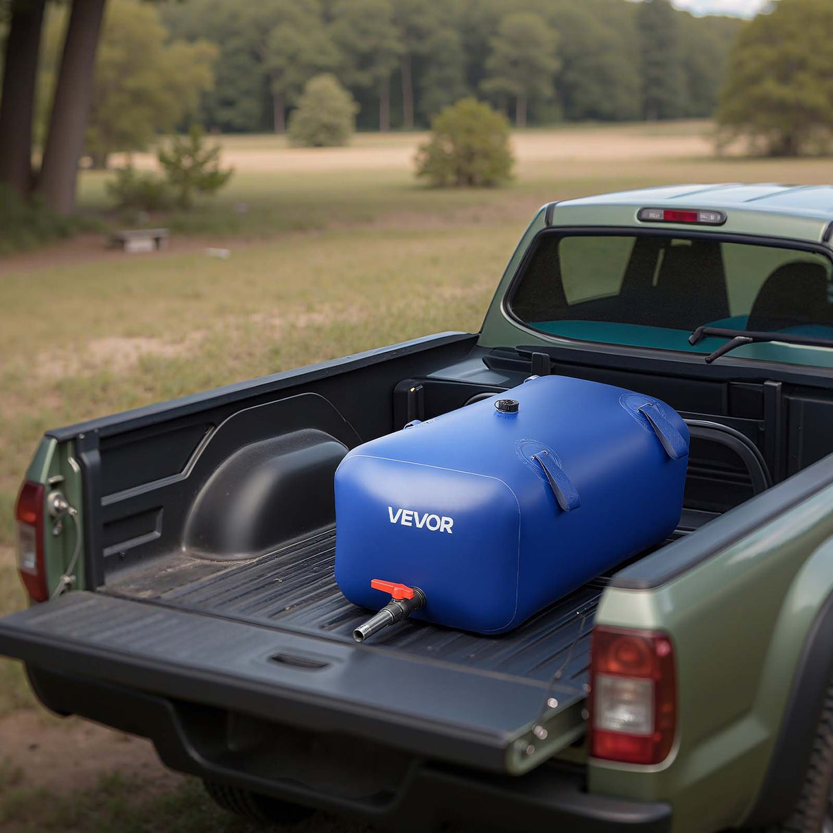 VEVOR Water Storage Bladder 113L Large Capacity Water Bag, Portable & Collapsible Soft Waters Container, Leakproof & Tear-Resistant PVC Emergency Waters Storage Tank for RV Truck & Outdoor Use